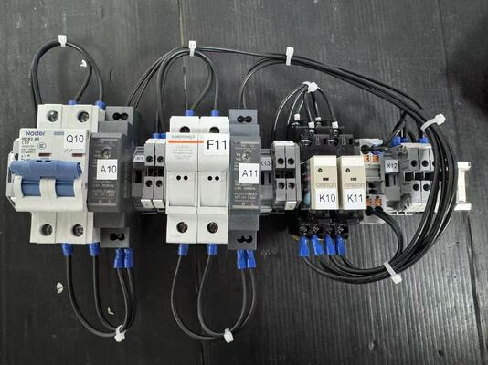 CE+T 브라보 25 1단계 110Vdc ~ 230Vac 6KVA DC ~ AC 인버터 시스템 P/N S62AD5E0204SN000K001